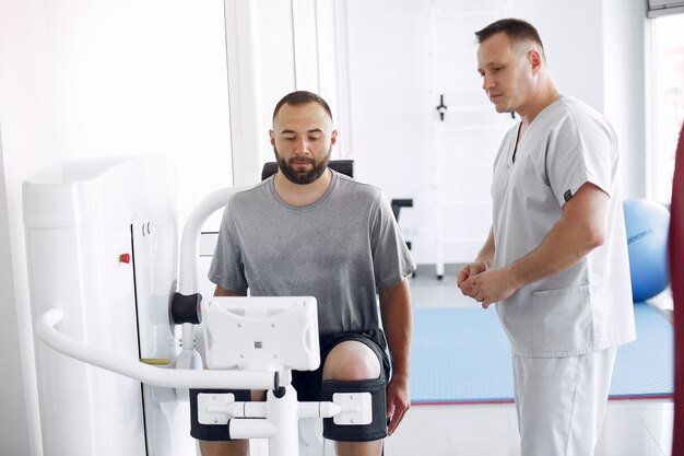 Top Physiotherapist in Sector 5